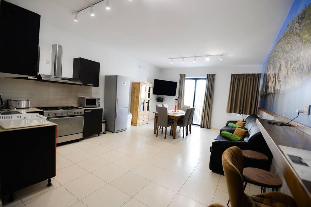 Seaside Xlendi Apartment Экстерьер фото